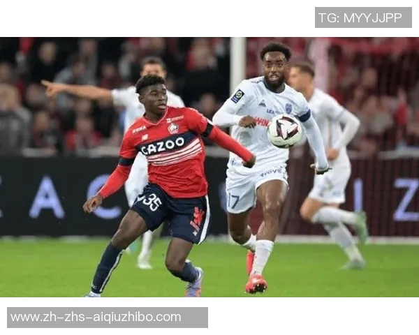 奎维利鲁昂迎战南锡争夺法乙联赛关键三分的激烈对决